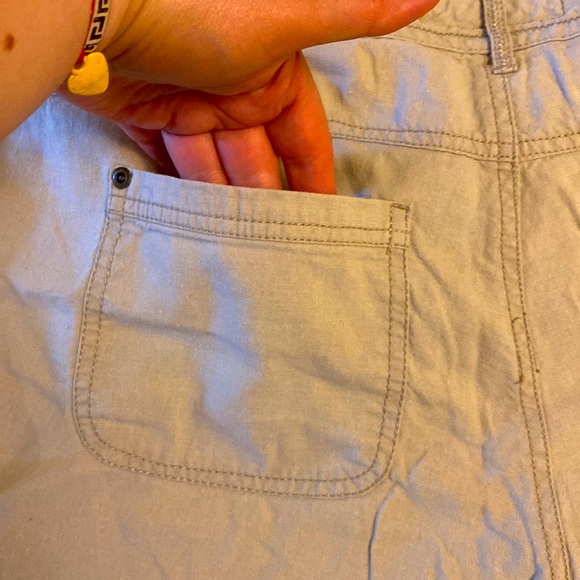 Cargo shorts 🩳 Linen & viscose fabric - Picture 8 of 11